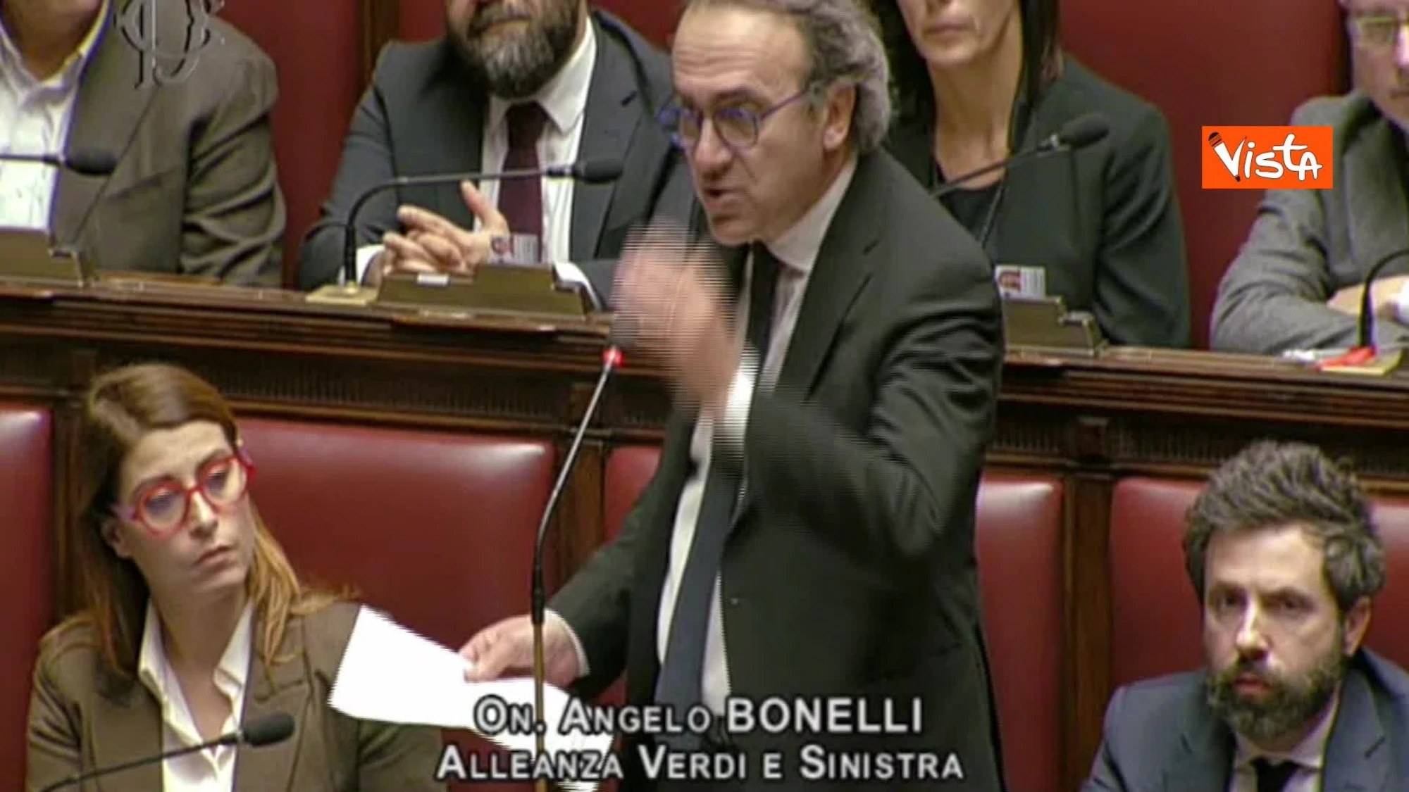 Bonelli sbotta contro Piantedosi: "Non faccia i sorrisini"