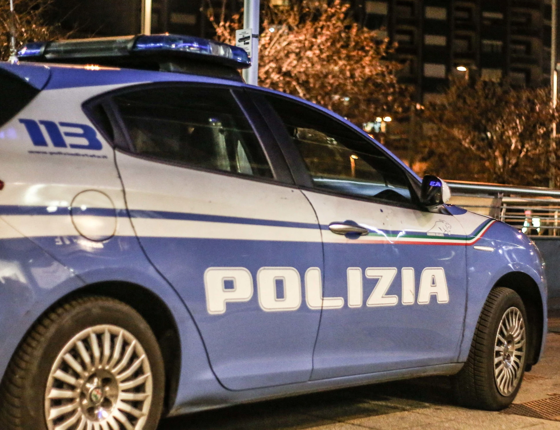 Torino, accoltellato al cuore in strada: muore 19enne