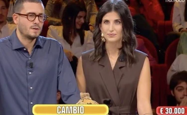 https://media.liberoquotidiano.it/HHnRqPm0ggJHuFlkUWH3I9Gq7967n46YQ3rQUWgN7dY/width:800/quality:90/aW1hZ2VzLzIwMjUvMTAvMTkvMDc1ODMzMzcwLTRjZmUyM2E2LTI3YTQtNDdmZC05NzRlLWU1YmM0ZDhjNmU3MS5qcGc.webp
