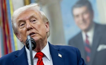 Giorgia Meloni, "una grande premier": lo spot di Trump fa impazzire la sinistra