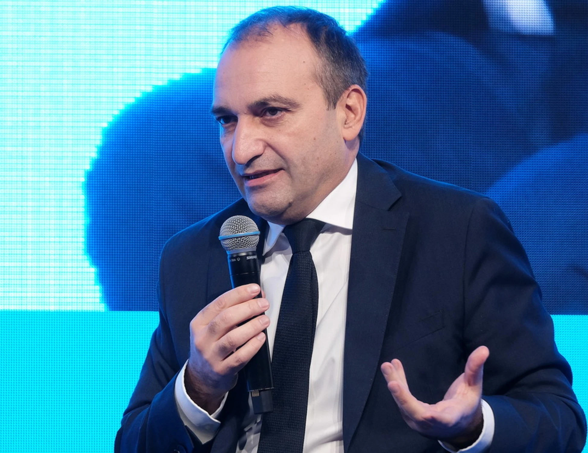 Askatasuna, il fallimento di Lo Russo: il sindaco Pd insultato anche dai collettivi rossi