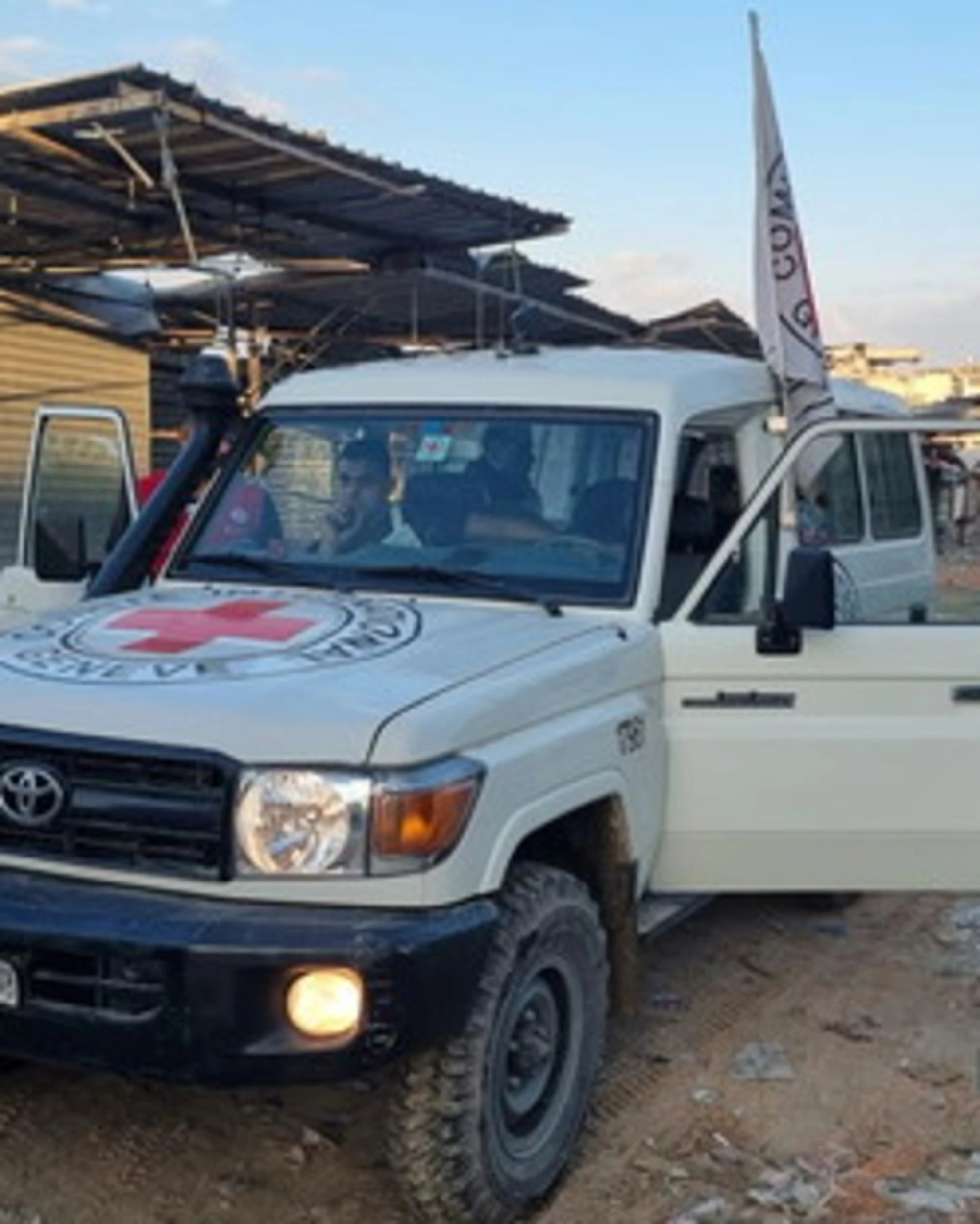 Hamas, l'ultimo orrore: chi c'era nella bara riconsegnata a Israele