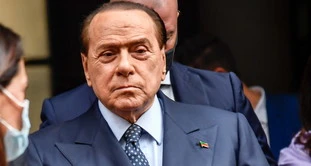 &nbsp;Silvio Berlusconi