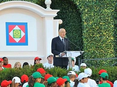 Napolitano: 'Segni ripresa, politica non sprechi questo momento'