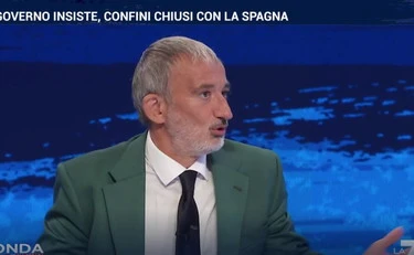 In Onda, Senaldi smonta Telese: "Stop a Schengen, perché no?"