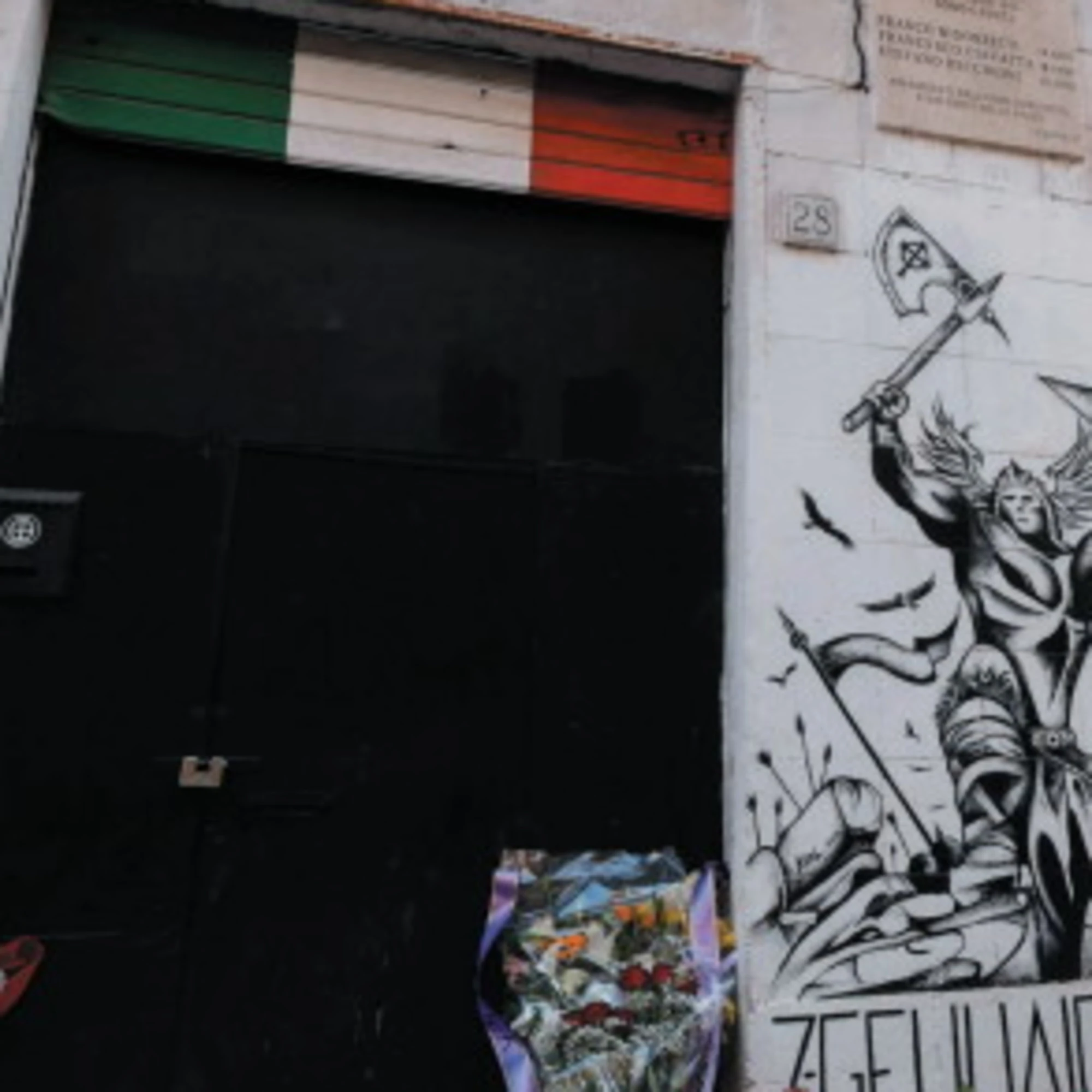 A sinistra dilagano estremismo e menzogne