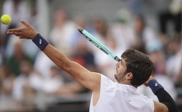 Musetti batte Zverev e vola in semifinale 