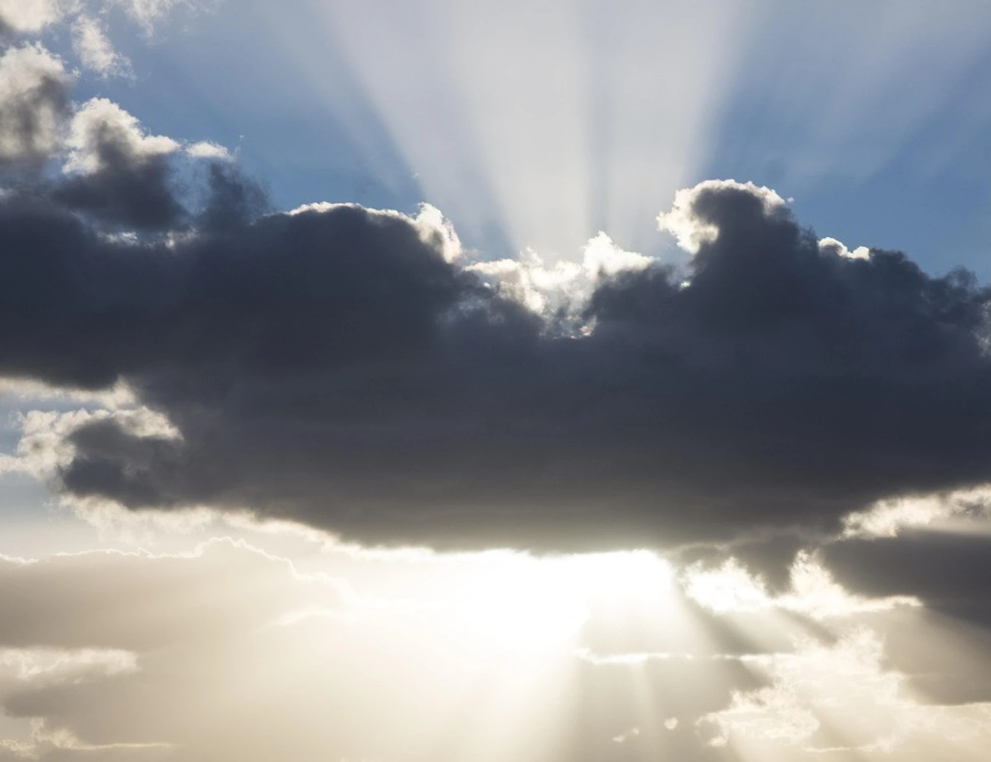 Meteo Giuliacci, Italia divisa a metà: lunedì cambia tutto