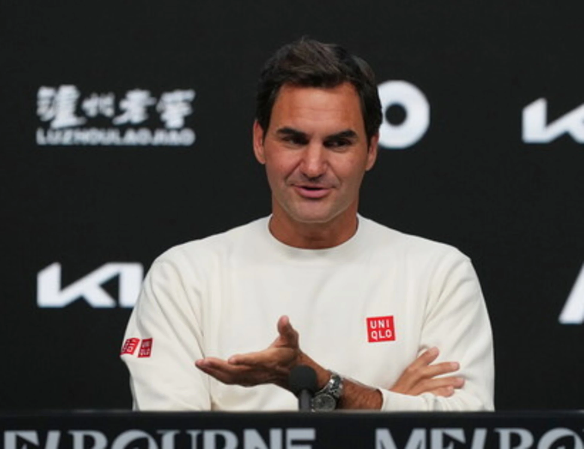 Roger Federer, colpo al cuore di Jannik Sinner: "Cosa penso di Carlos Alcaraz"