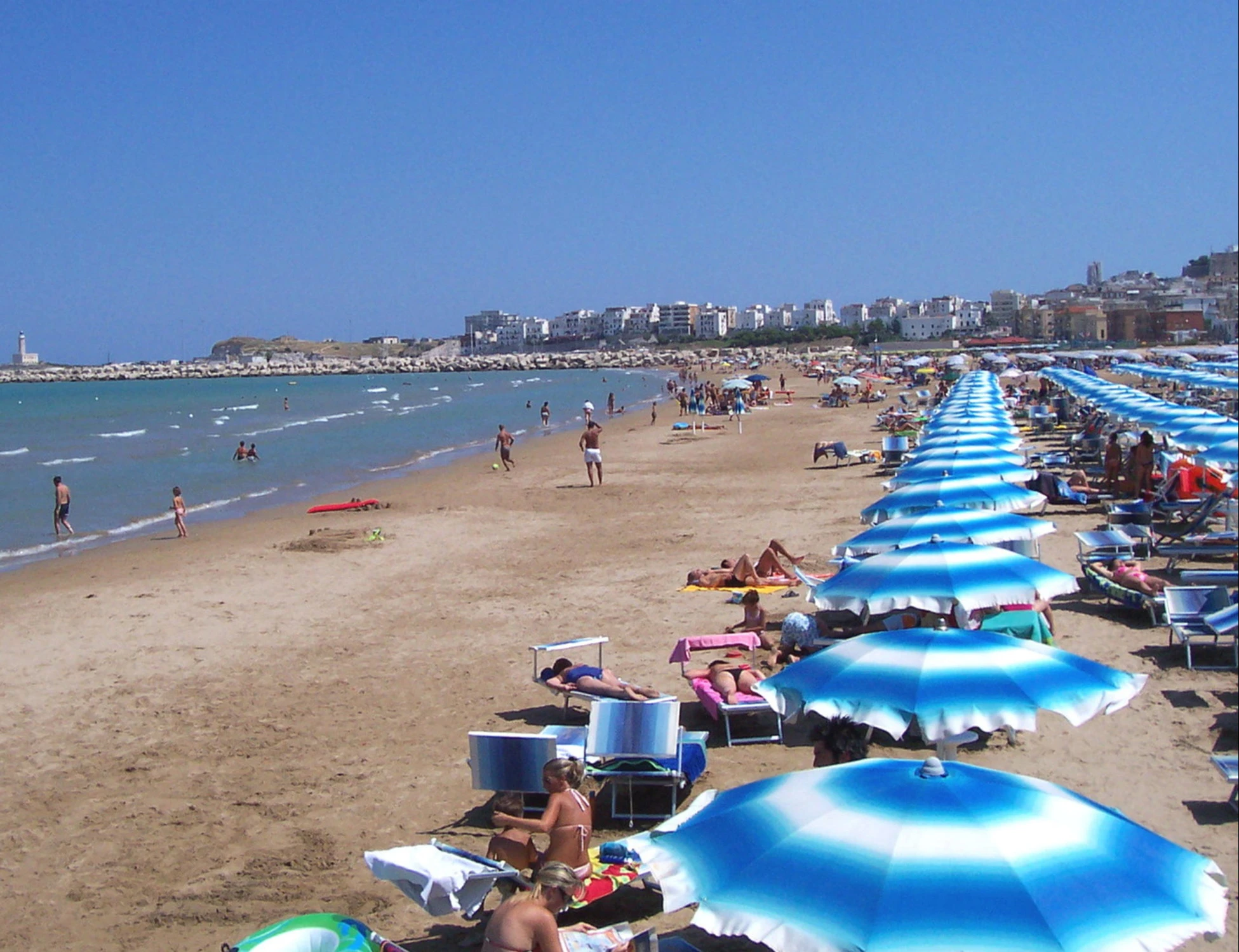 Spiagge, la classifica delle Bandiere Blu 2026: clamoroso, chi resta fuori dal podio