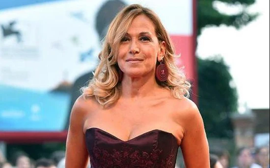 Fiorello e Barbara D'Urso dimostrano che si può fare giornalismo senza trascurare lo show