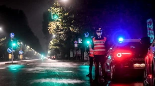 Coronavirus, regioni in pressing sul governo per un nuovo lockdown: verso misure drastiche, ecco le ipotesi in campo