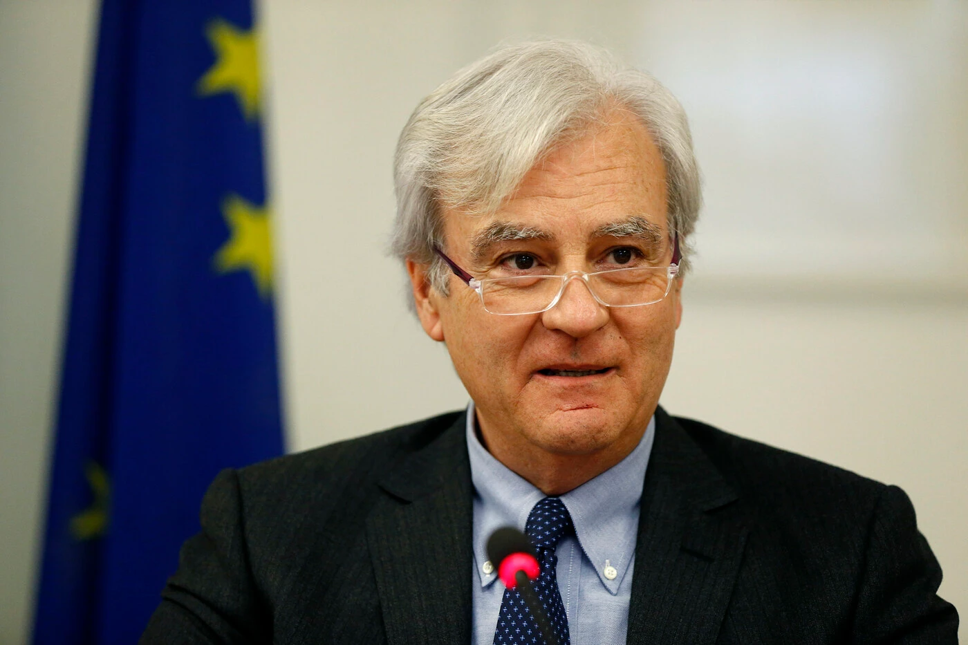 Antonio Maria Rinaldi si confessa: "La commissione Ue, i minibot, la vittoria. Tutto per mio figlio Lillo"