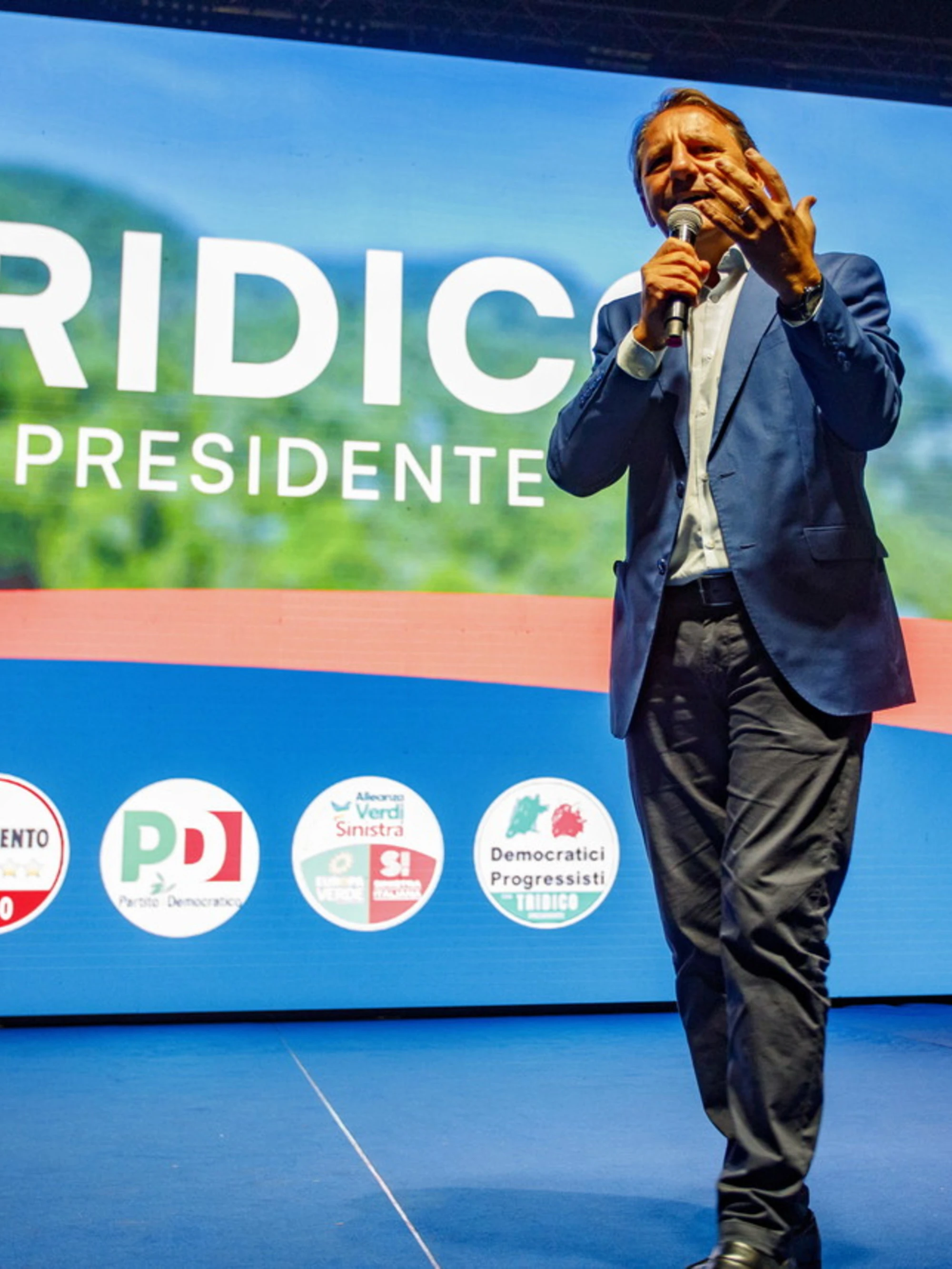 L’agnello pasquale Tridico tra gaffe e ostilità del Pd