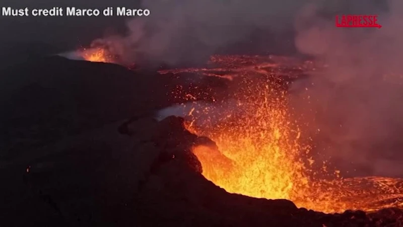 Turisti so se vrnili k vulkanu na Islandiji