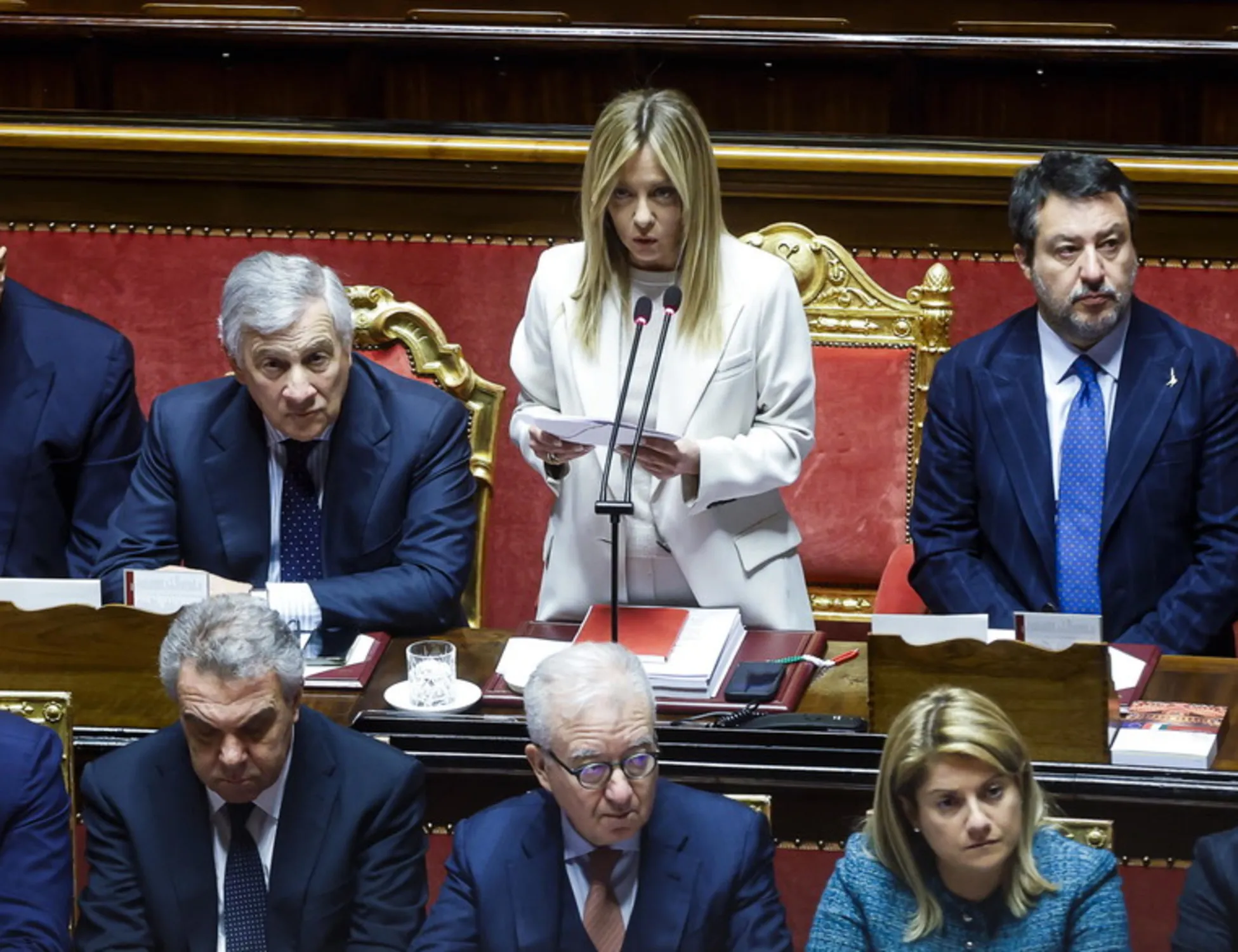 "La Spagna?". Meloni travolge Conte, grillini e Pd