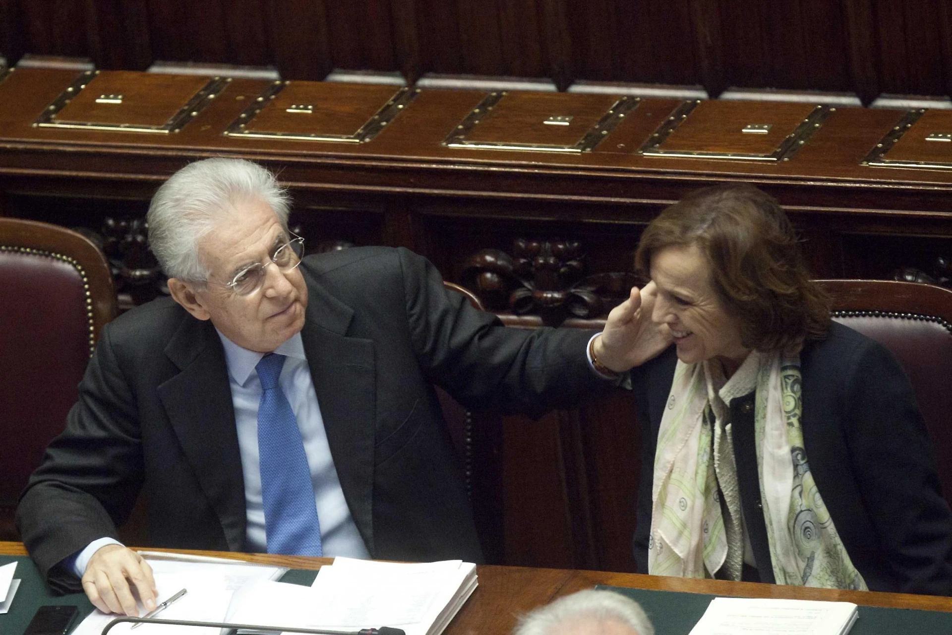 Matteo Renzi, la profezia horror: "Sta andando tutto a rotoli...", tornano Mario Monti ed Elsa Fornero