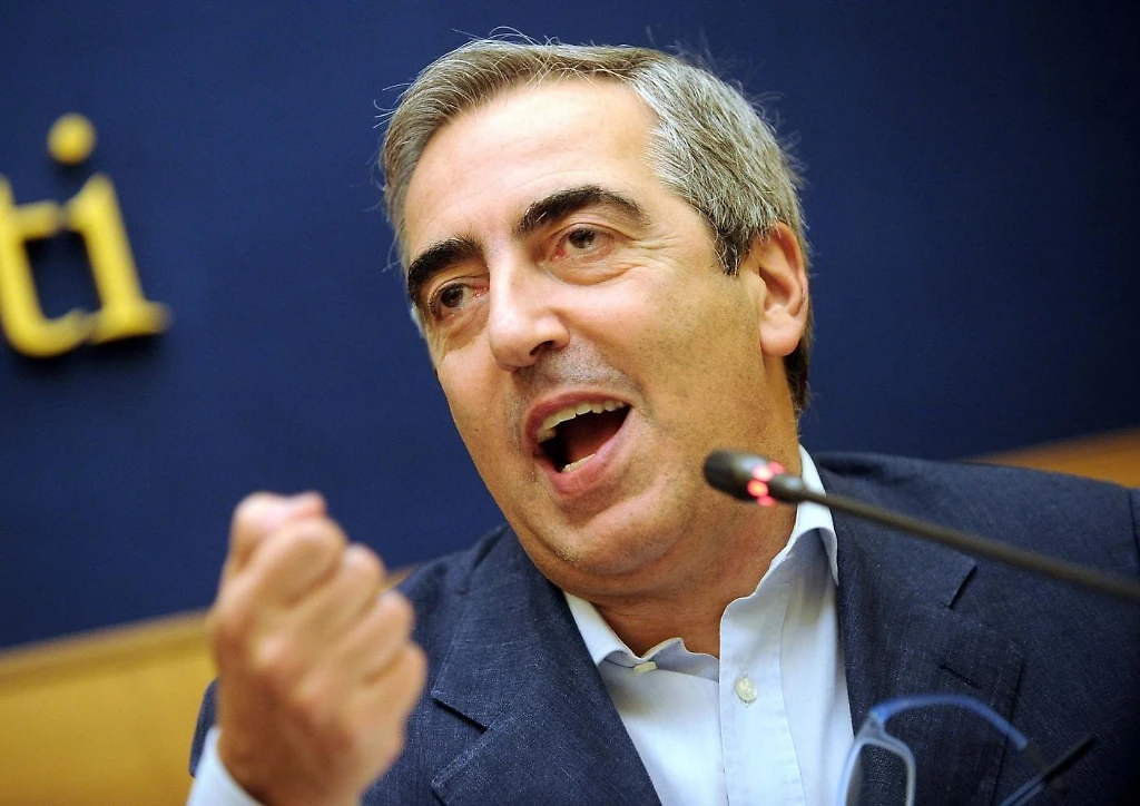 Maurizio Gasparri: "Federica Mogherini, un bidone in Europa"