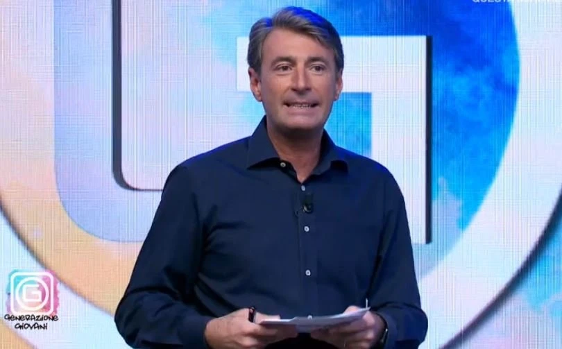 Carlo Freccero senza pietà: chiude il programma "leghista", la reazione del conduttore