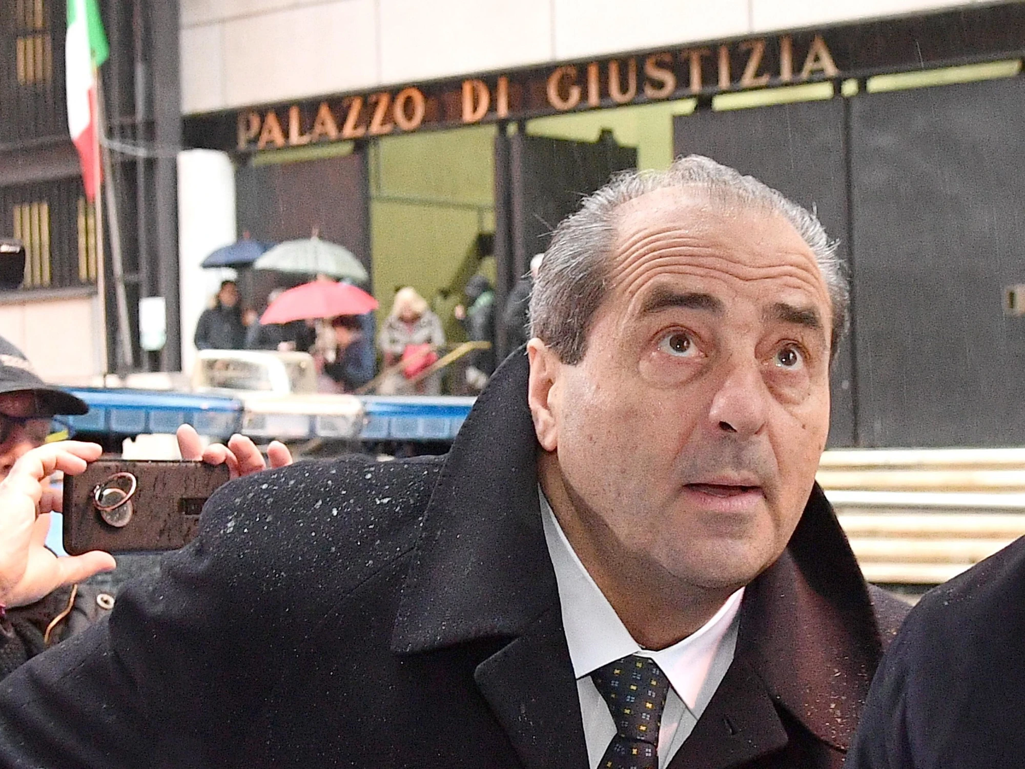 Antonio Di Pietro sotterra la sinistra: "Non lecco le chiappe a nessuno, ma..."