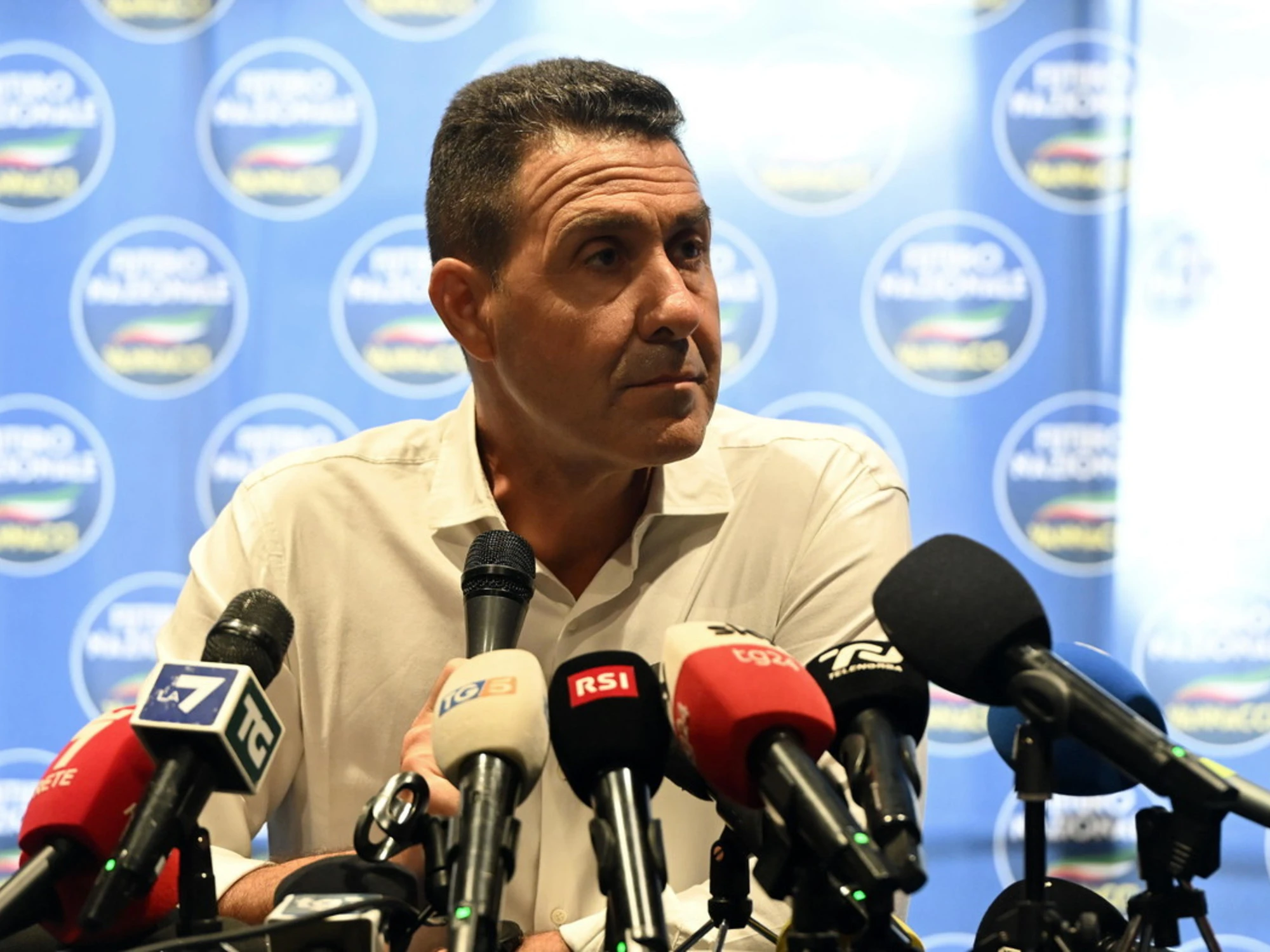Sondaggio Mentana, per Swg Vannacci aggancia la Lega. FdI primo partito. Bene Forza Italia e M5s