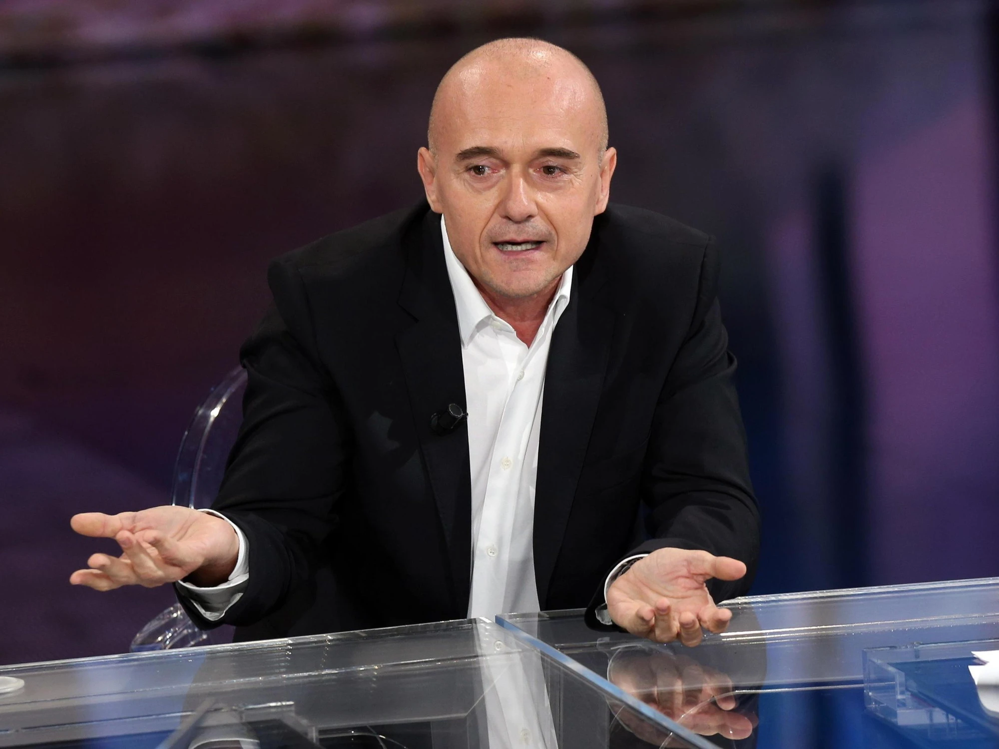 Alfonso Signorini, lo show in Procura del suo accusatore