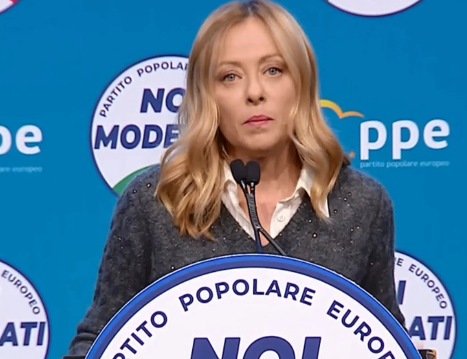 Giorgia Meloni, "non per costrizione o per battere qualcuno": sinistra azzerata