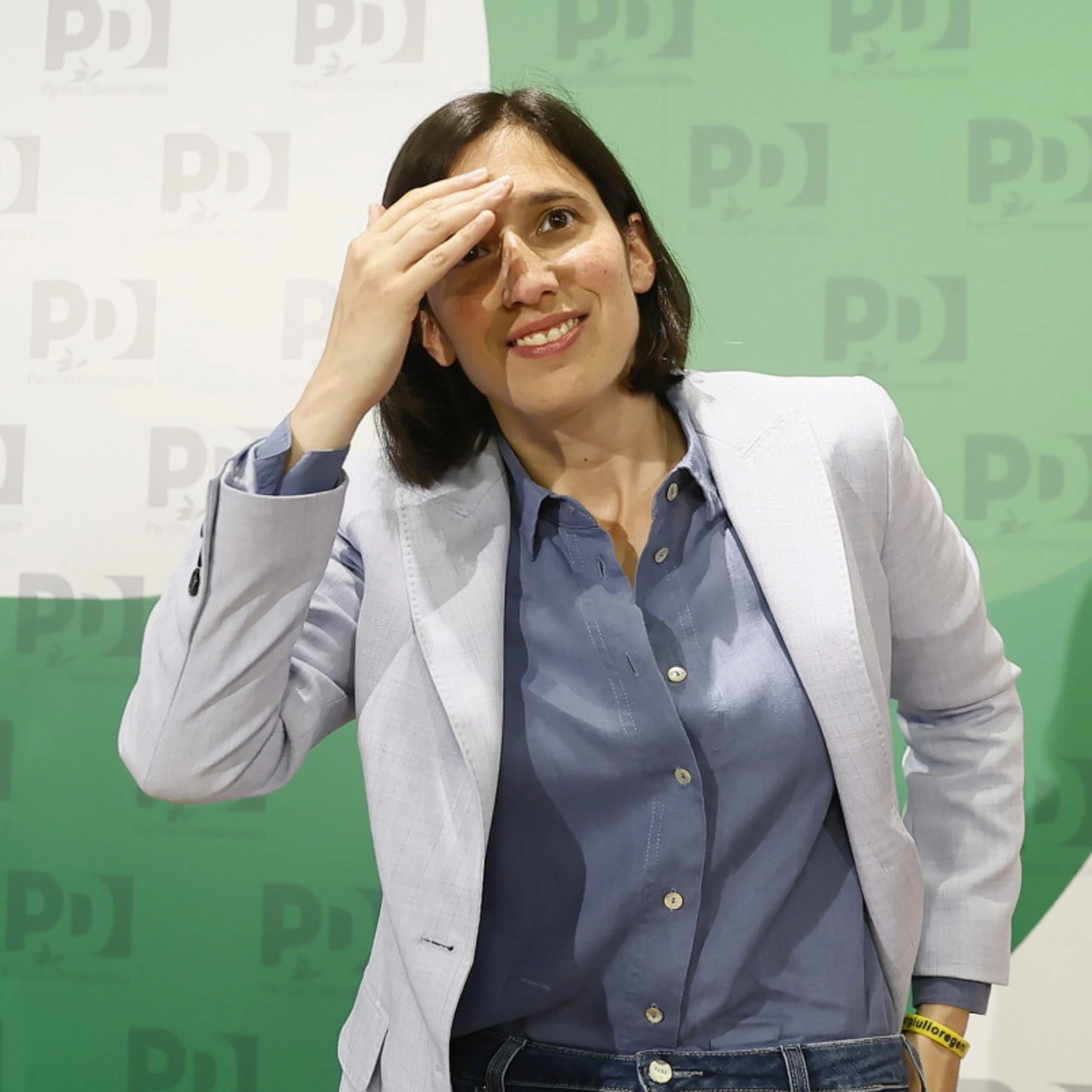 Psicodramma rosso: metà Pd non la vuole in corsa alle primarie