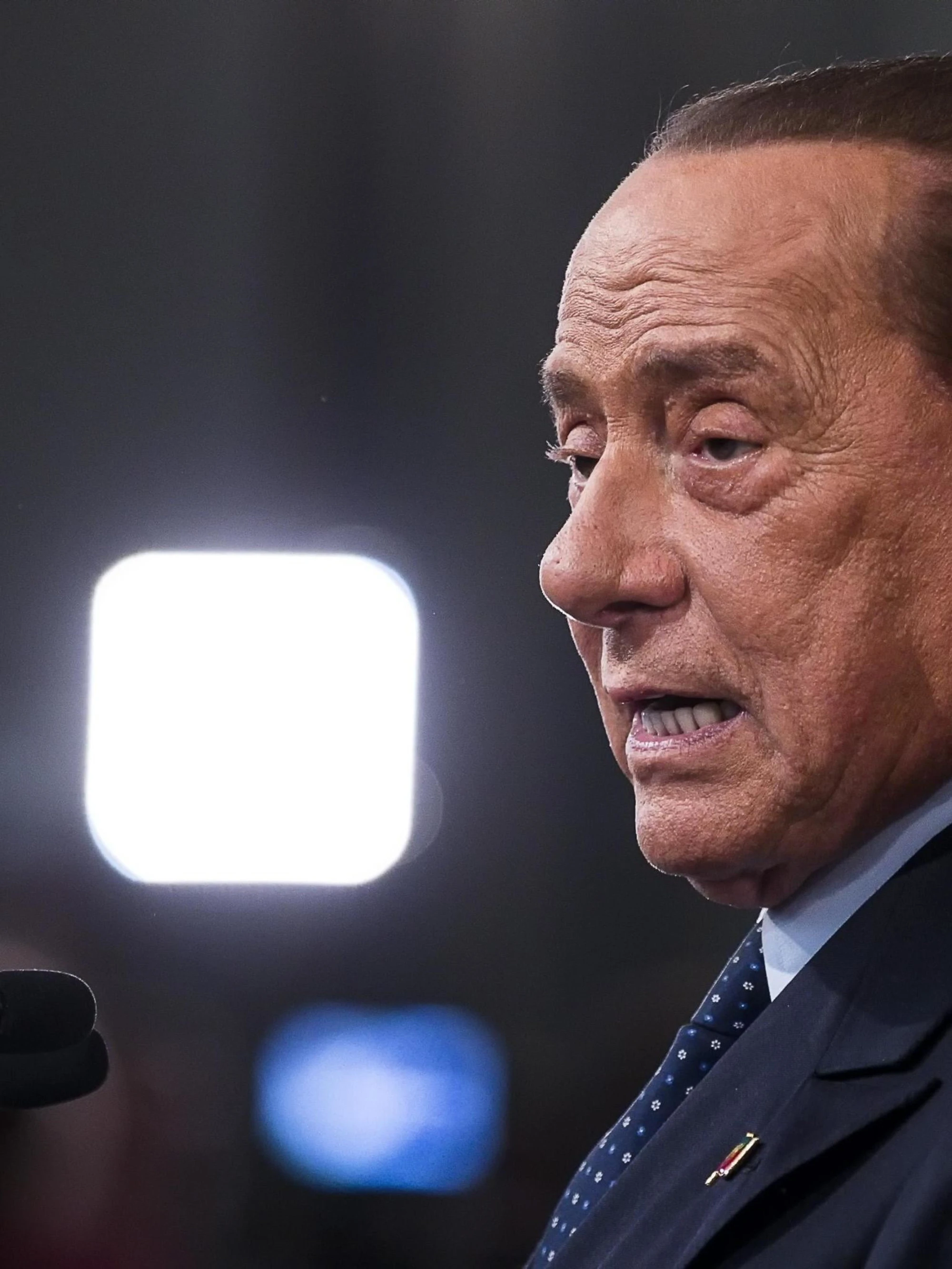 Silvio Berlusconi, la Cassazione smonta le bufale sui rapporti tra Cav e mafia