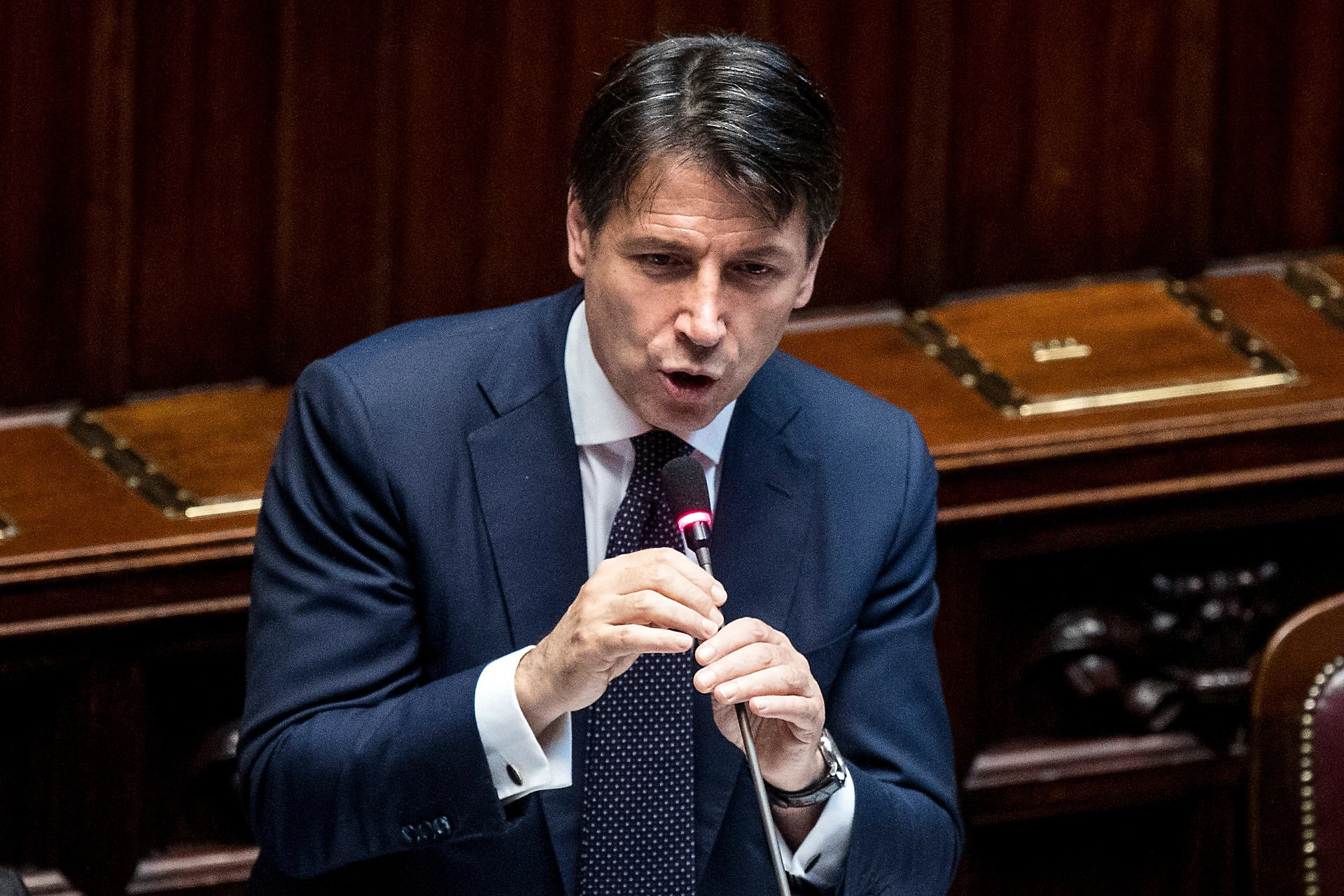 Governo Conte, passa la fiducia alla Camera: 350 sì contro 236 no e 35 astenuti