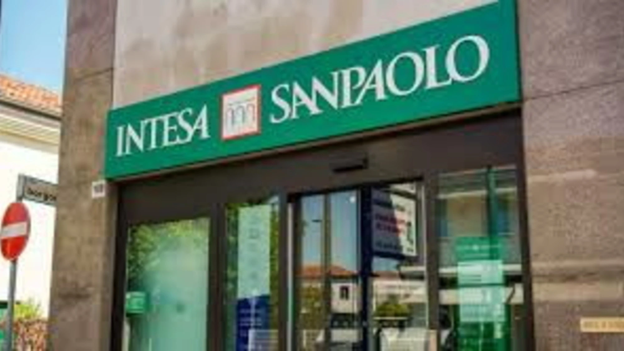 INTESA SANPAOLO FIRMA CONTRATTO DI SECONDO LIVELLO CON LE ORGANIZZAZIONI SINDACALI