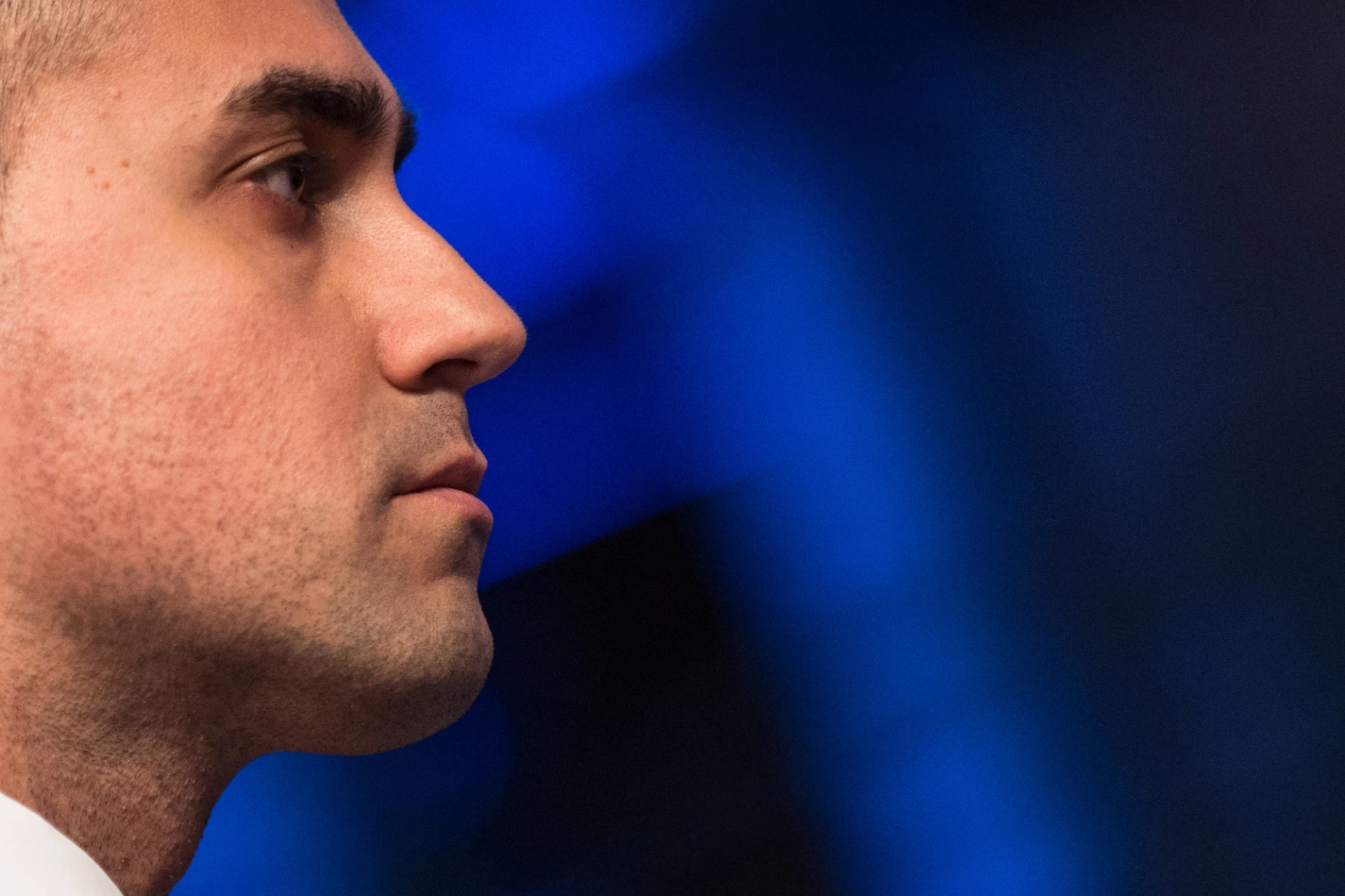 Luigi di Maio brutalizzato da Conte, capetto disperato dopo il Cdm