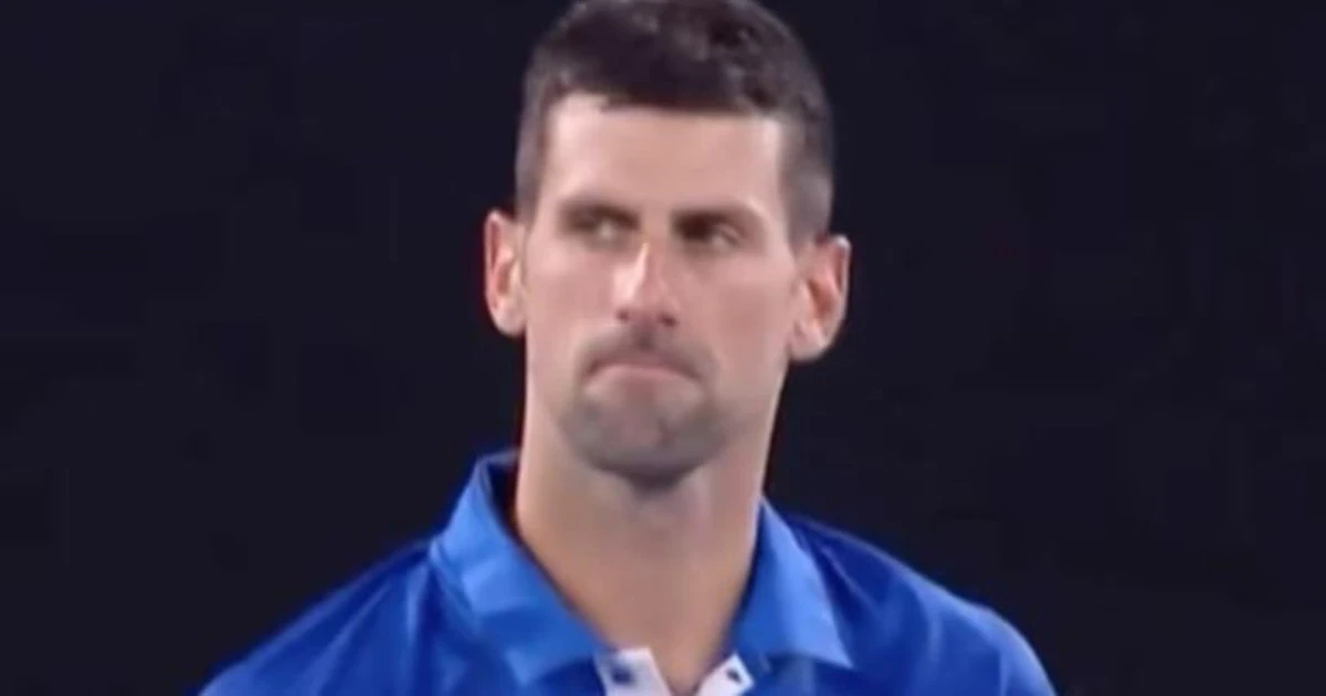 Australian Open, Djokovic e la lite con lo spettatore: "Ma vaccinati!"