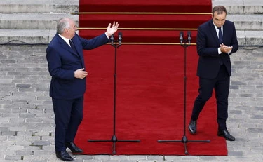 https://media.liberoquotidiano.it/Hse7Usbf1C6z_MobpYPp6SakvOvTZJ5nh6auP8N1P9Y/width:800/quality:90/aW1hZ2VzLzIwMjUvMDkvMTQvMTIxMDE2NzA0LWVlNjdiZWZiLTc0NzgtNDIyZi05NTQzLTI3NWZiYTY0NDQ2Yi5qcGc.webp