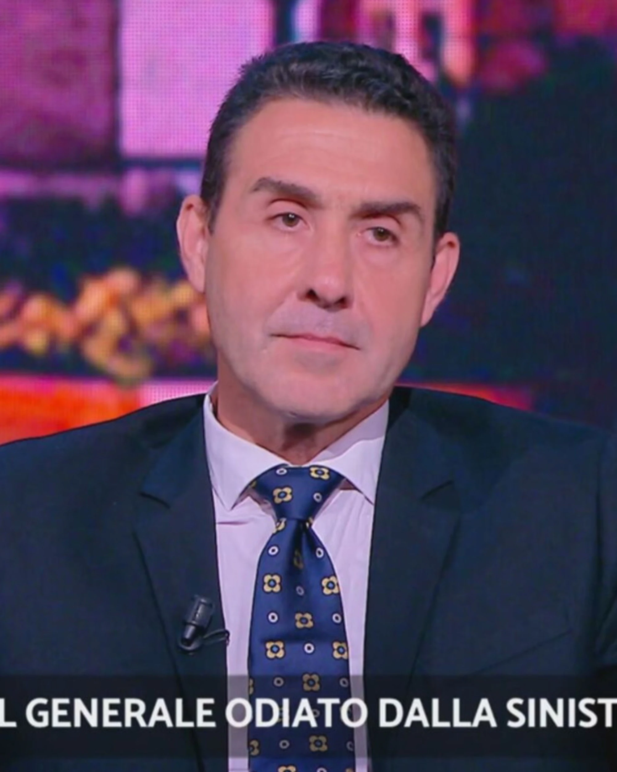 Robverto Vannacci fa impazzire la sinistra: "Io come Kirk? Gestisco il rischio"