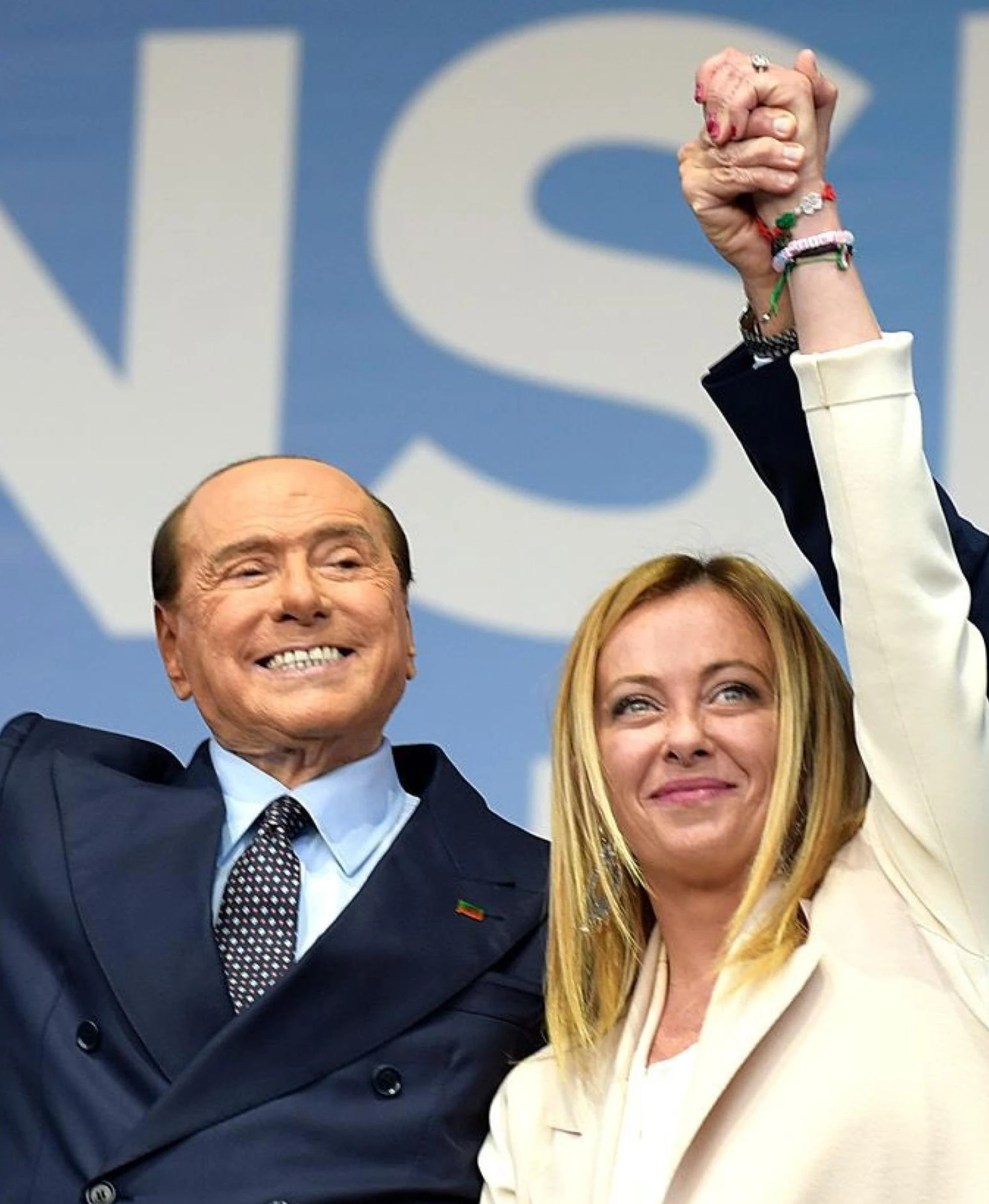 L'eredità di Berlusconi e la rotta da seguire nel nuovo mondo