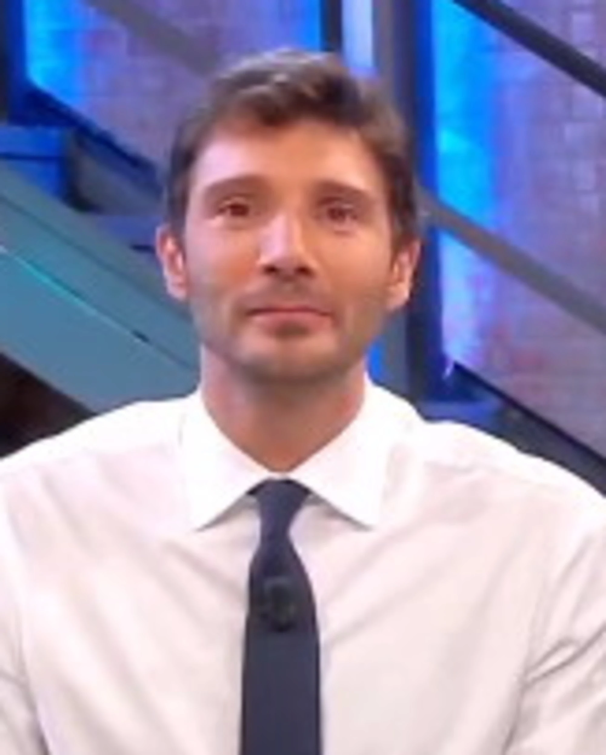 Affari Tuoi, bomba a pochi minuti dalla messa in onda: "Perché chiude prima"