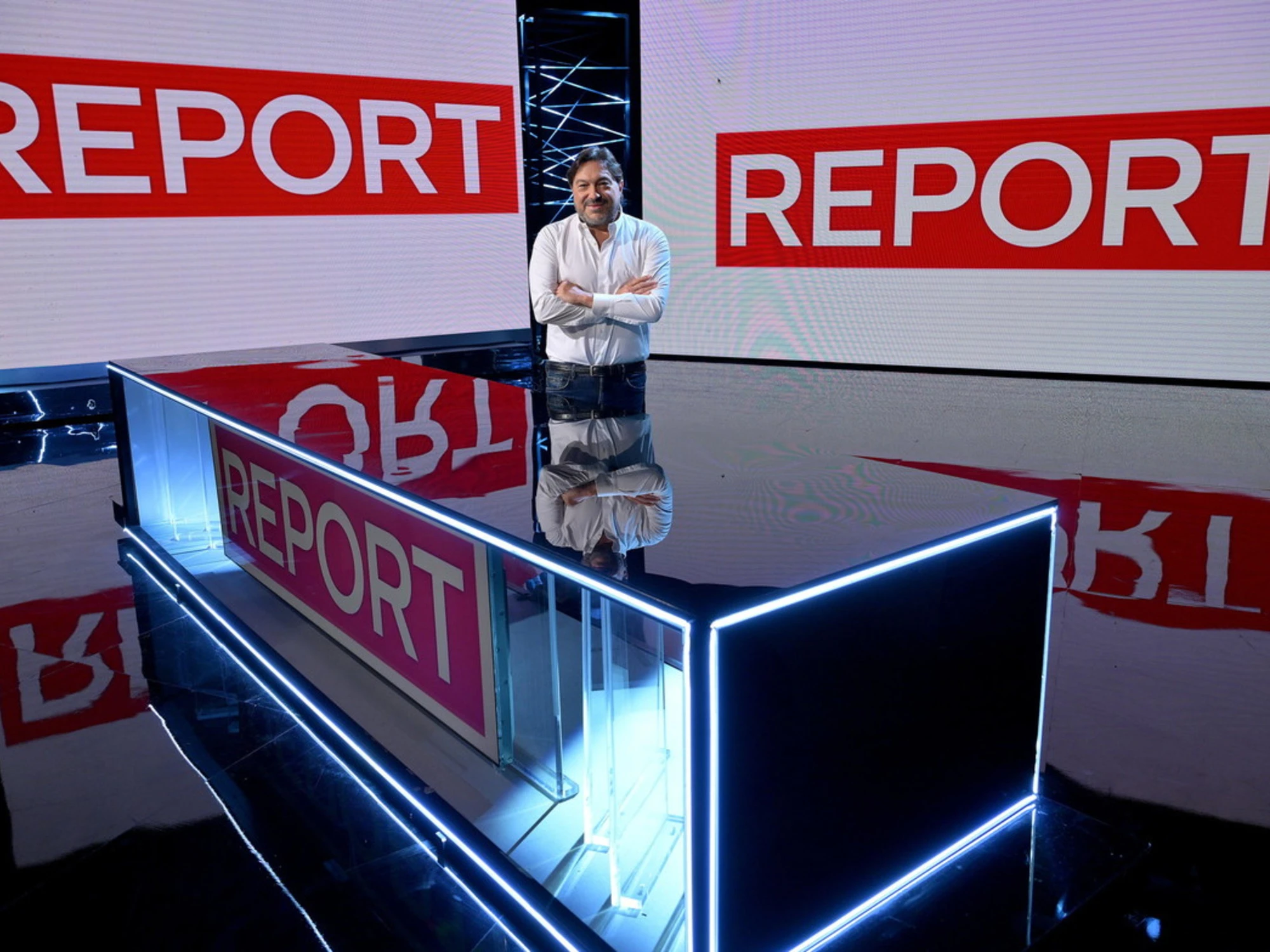 Report, il retroscena sulla chat di redazione e quei 5 like che hanno fatto infuriare Ranucci