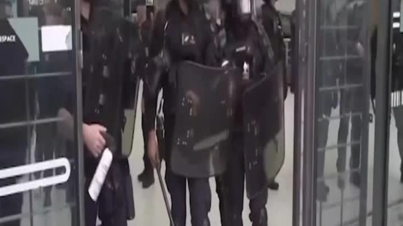 https://media.liberoquotidiano.it/HxQATZi3IEmmNw62oHlTbMutpv5M6FrscWinxyjk_P8/width:800/quality:90/aW1hZ2VzLzIwMjUvMDkvMTAvMTIzMzQ4MTA2LThkYTMxNDdmLTY2YjktNDYwOC1iMmI5LWFjNjQ4YzkwMzg3MS5qcGc.webp