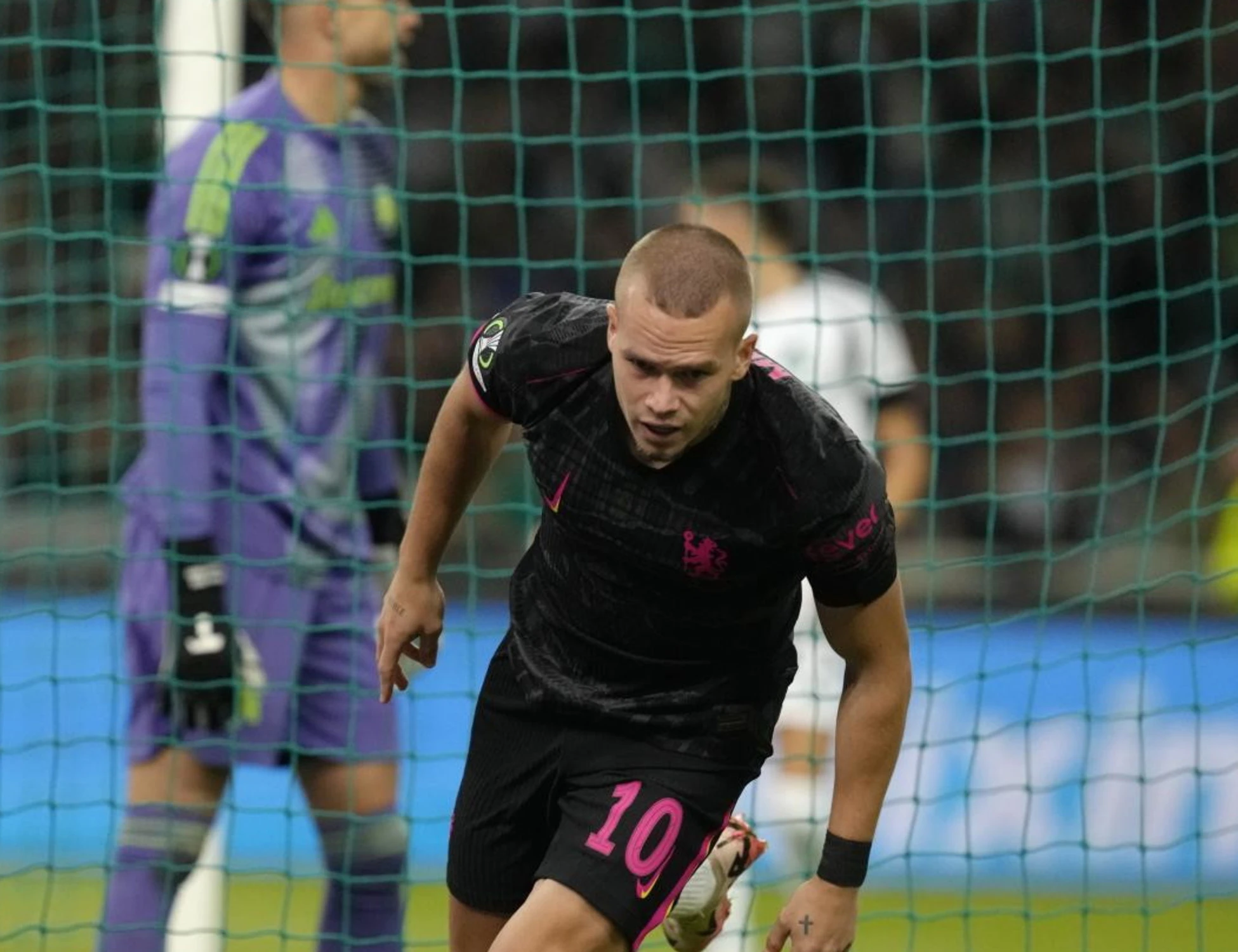 Mudryk, il colpo da 100 milioni del Chelsea lascia il calcio a 24 anni: cosa farà