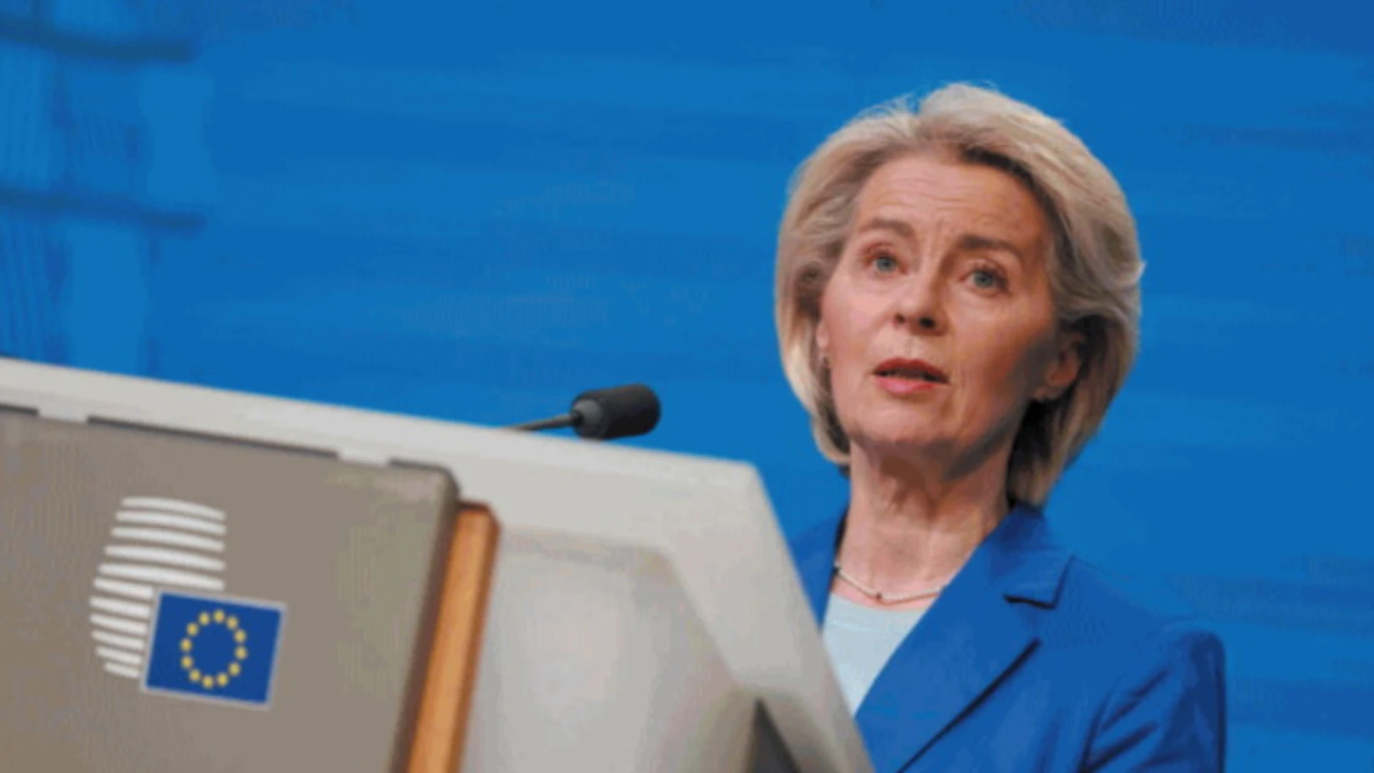 Giù le tasse ai petrolieri e stop ai vincoli europei