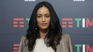 Rula Jebreal umilia il Pd: "Silvio Berlusconi ha fatto di più per le donne in politica"