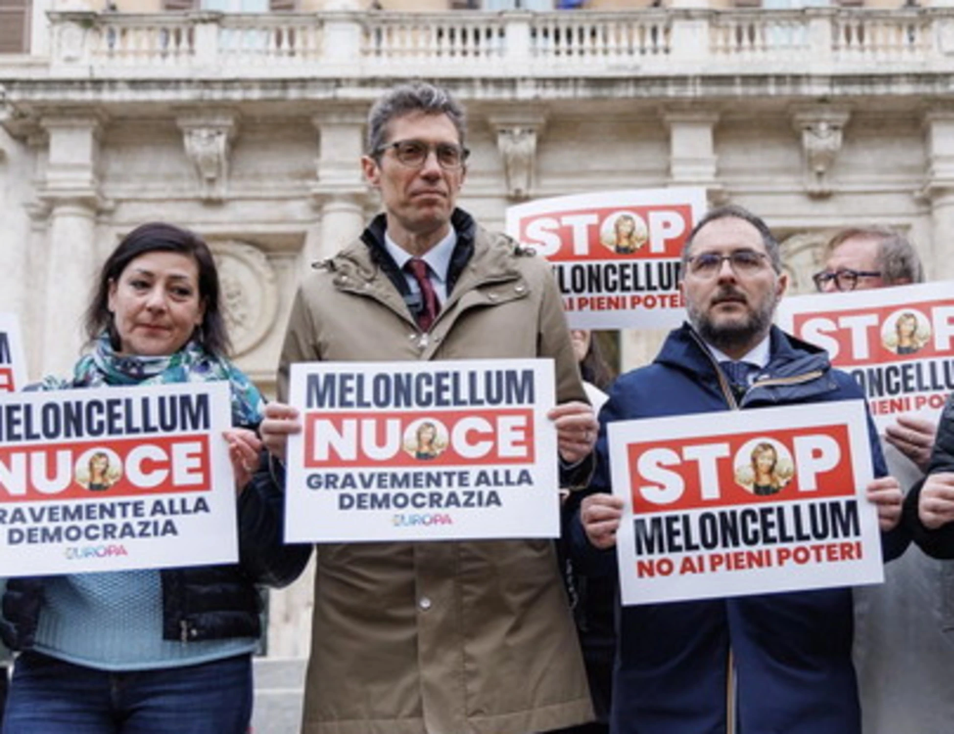 Alla sinistra va bene l'ingovernabilità