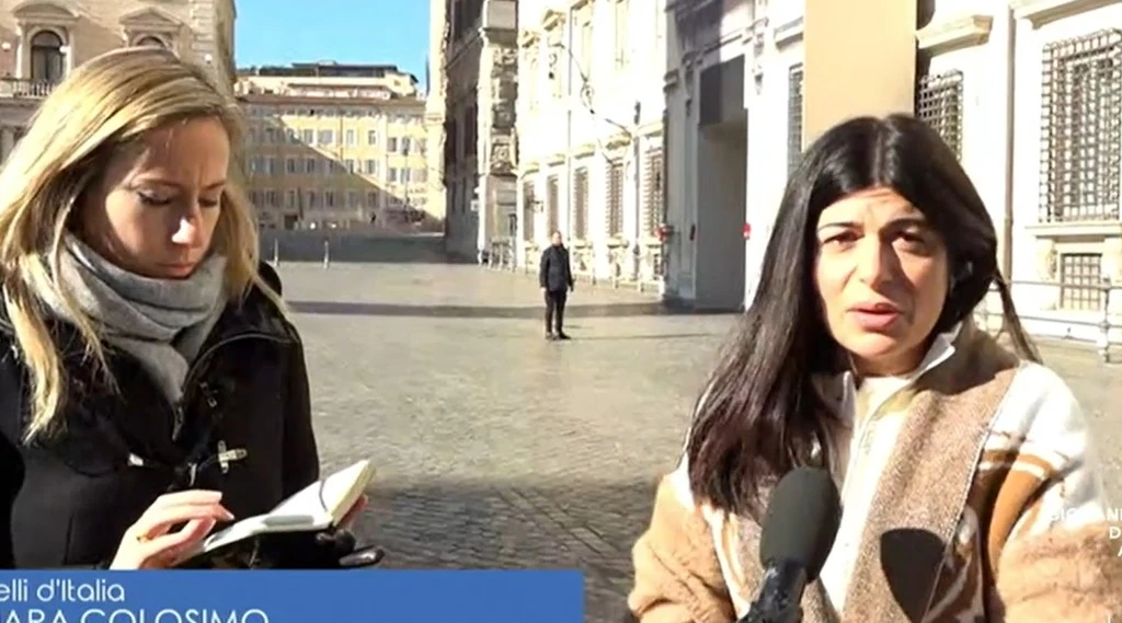 Chiara Colosimo, "attenta mer***a fascista e tr***a": chi la insulta