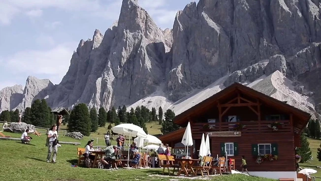 Estate, boom di vacanze in montagna