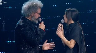 Sanremo 2025, Simone Cristicchi canta Battiato? Odio rosso e colata di insulti: "Hai rotto il c***zo"