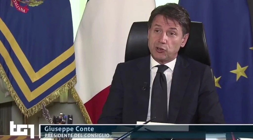 Giuseppe Conte, "senza paragoni in occidente". Il renziano denuncia: "Cosa vi hanno fatto vedere al Tg1 fino a oggi"