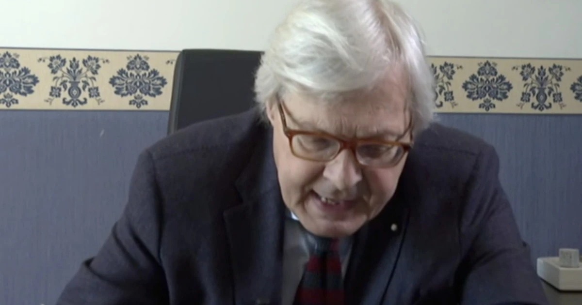 Vittorio Sgarbi ad alzo zero contro Zelensky: "Che fine fanno i suoi oppositori in Ucraina”