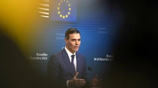 Spagna, il gioco sporco di Sanchez: "Foraggia l'Unrwa"