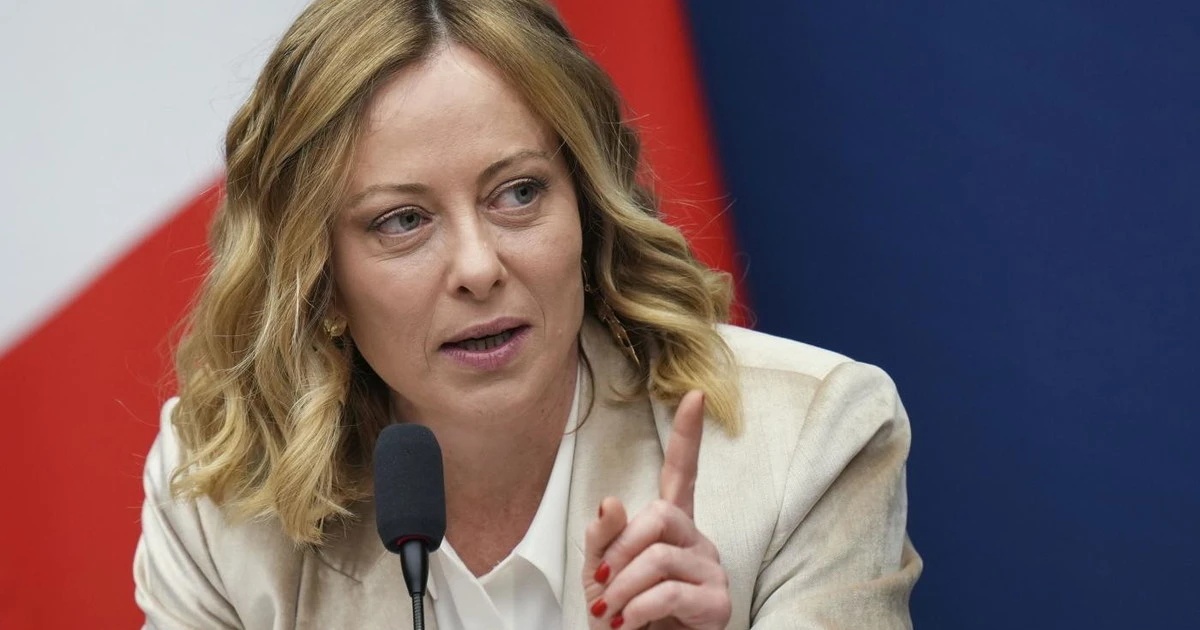Meloni è femminista ed esempio per le donne